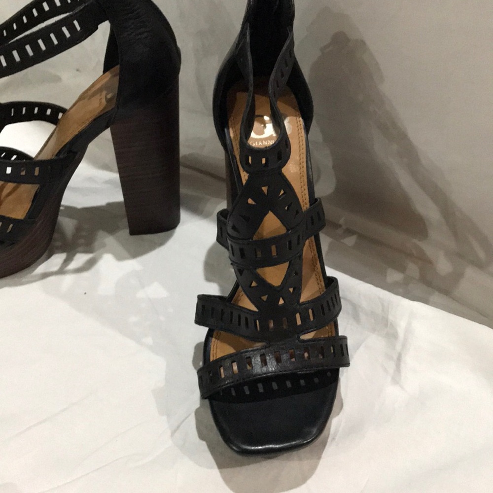 Gianni Bini Soes